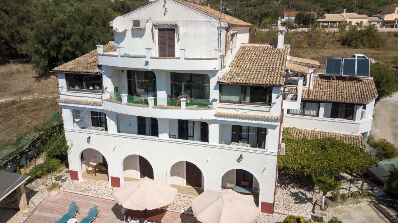 Villa Mike 105 Liapádesz Kültér fotó