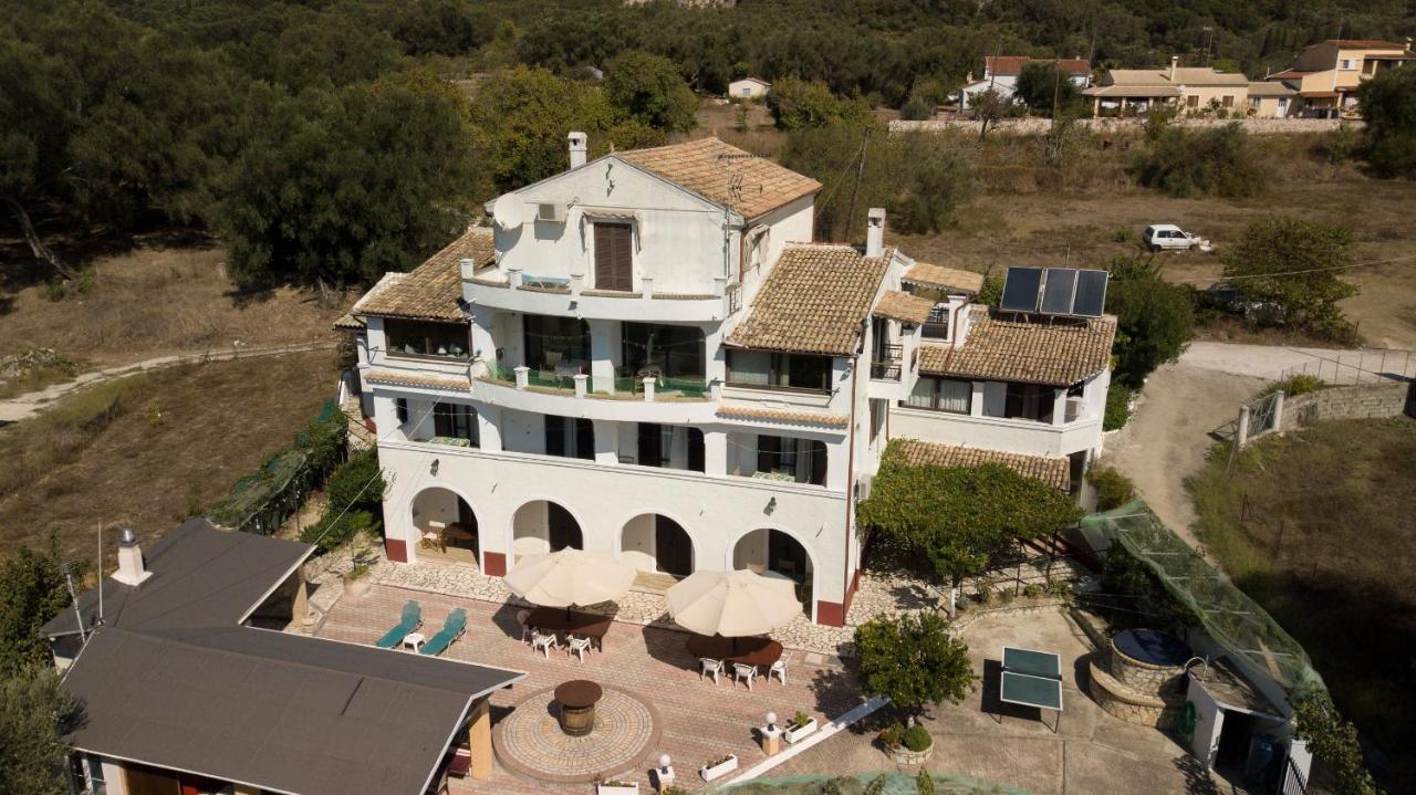 Villa Mike 105 Liapádesz Kültér fotó