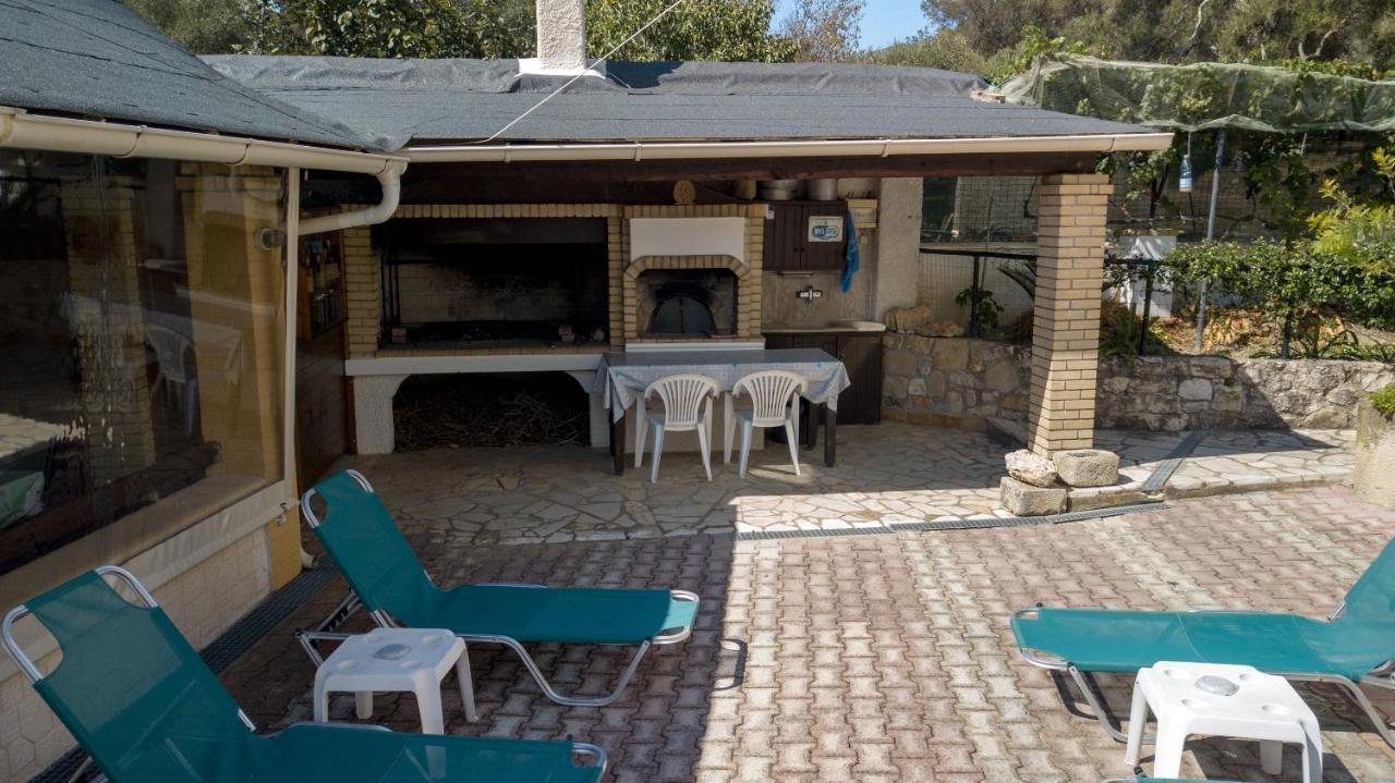 Villa Mike 105 Liapádesz Kültér fotó