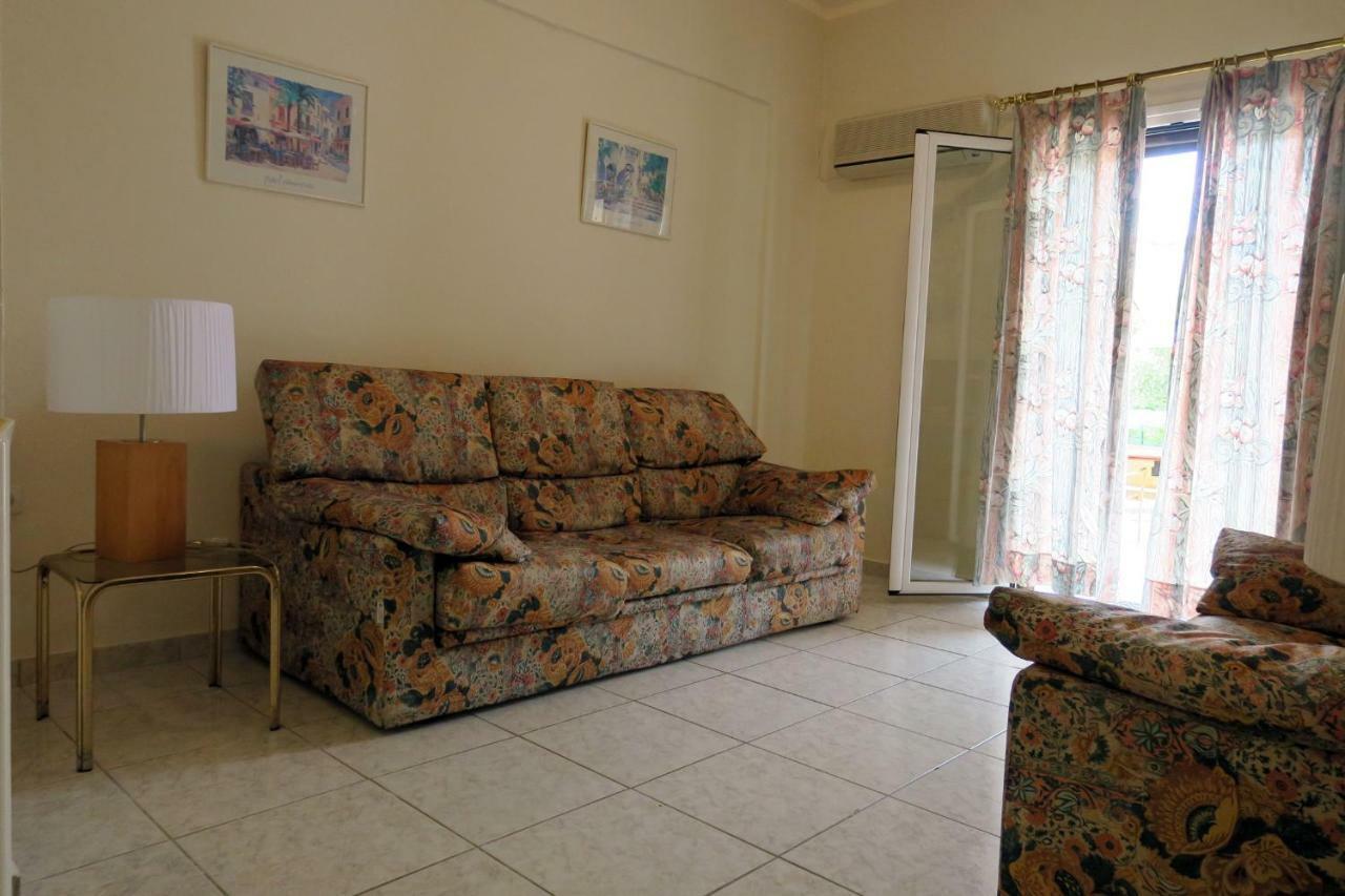 Villa Mike 105 Liapádesz Kültér fotó